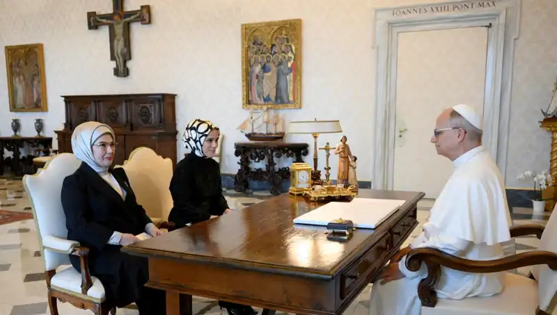 Emine Erdoğan ve Papa Leo’nun Görüşmesi: Gazze Krizi Üzerine Önemli Mesajlar