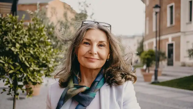 Kadınların Erkeklerden Uzun Yaşamasının Sırları: Neden Daha Uzun Yaşıyorlar?