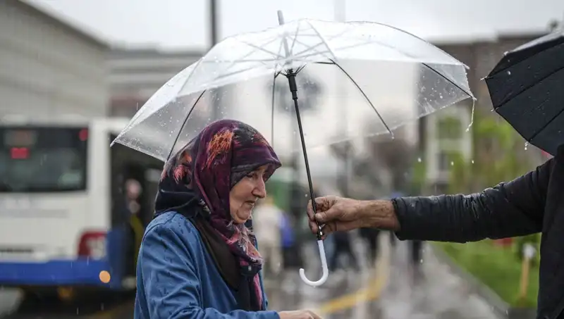 Tüm Yurtta Gök Gürültülü Sağanak Yağmur Bekleniyor: Hava Durumu Analizi