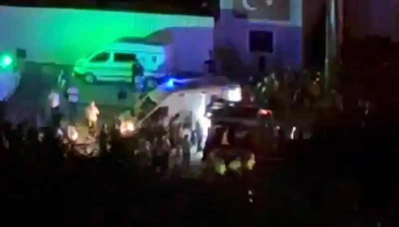 Genç Tır Şoförünün Trajik İntiharı: Nedenleri ve Sonuçları