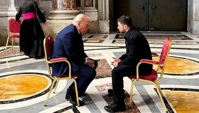 Zelenski, Trump ile Vatikan'daki Görüşmeyi Neden Öne Çıkardı?