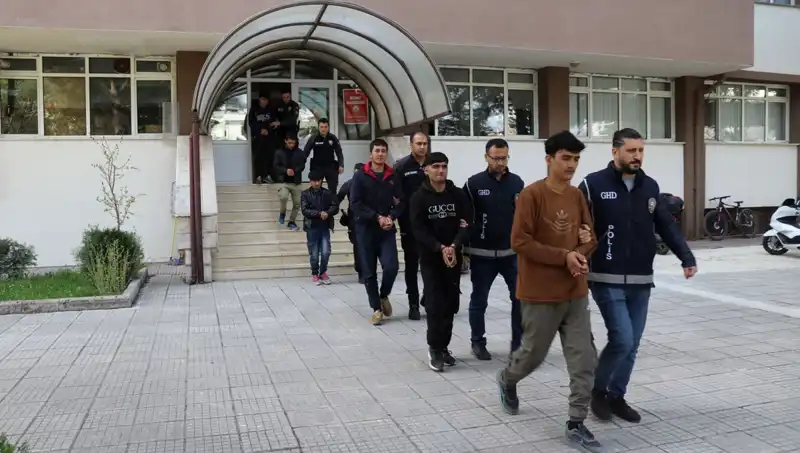 Edirne ve Kırklareli’nde Kaçak Göçmen Operasyonlarıyla İlgili Son Gelişmeler