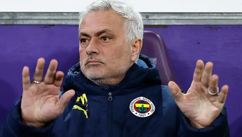 Mourinho'nun Kararı: Beşiktaş'a Gitmesi Beklenen Yıldız Kaldı