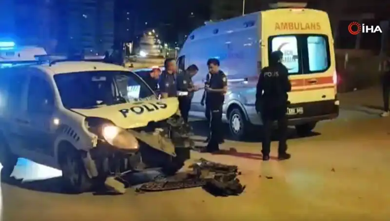 Ankara'da Polis Aracı ile Hafif Ticari Araç Çarpıştı: Olayın Ayrıntıları Neler?