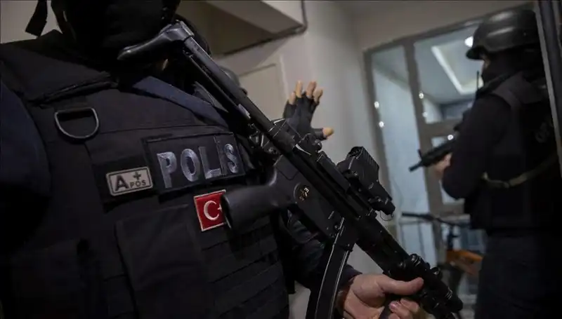 Afyon'da Şok Operasyon: 26 Şüpheli Gözaltına Alındı!