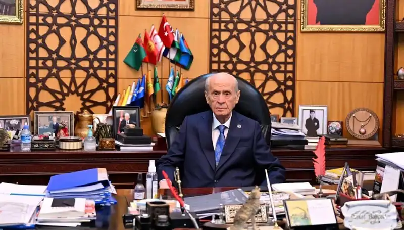 Süper Lig Şampiyonu Galatasaray’a Bahçeli’den Sıcak Kutlama Mesajı