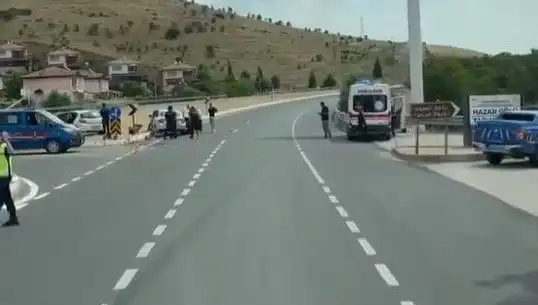 Elazığ'da Kazalı Trafik Olayında Yaralılar Hastaneye Sevk Edildi