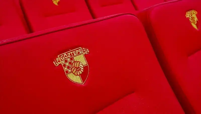 Göztepe, Genç Yetenek Junior Olaitan ile Anlaştı: Futbolseverleri Neler Bekliyor?