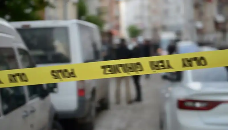 İstanbul'da Şok Edici Cinayet: Arkadaşına Bıraktığı Notun Sırrı Ne?