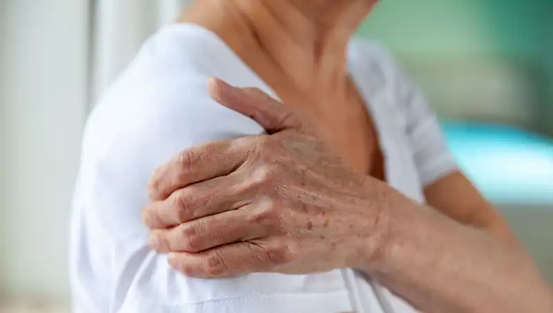 Akciğer Kanserinde Göz Ardı Edilen Belirti: Hastalar Neden Dikkat Etmiyor?