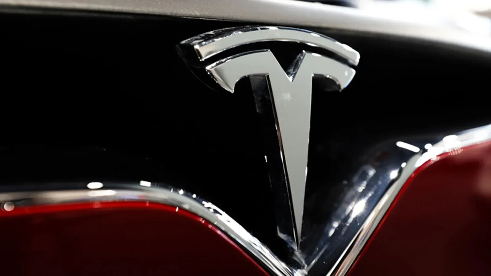 Tesla’nın Geliri ve Kârı Arttı: Elektrikli Araç Devi Büyümeye Devam Ediyor