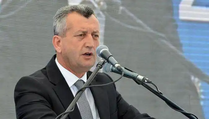 Eski Menemen Belediye Başkanı Tahir Şahin Hayatını Kaybetti: Vefatının Ardındaki Hikaye