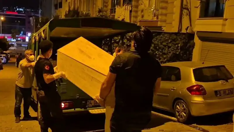 Esenyurt’ta Gizemli Ölüm Olayında Kadın Cesedi Bulundu