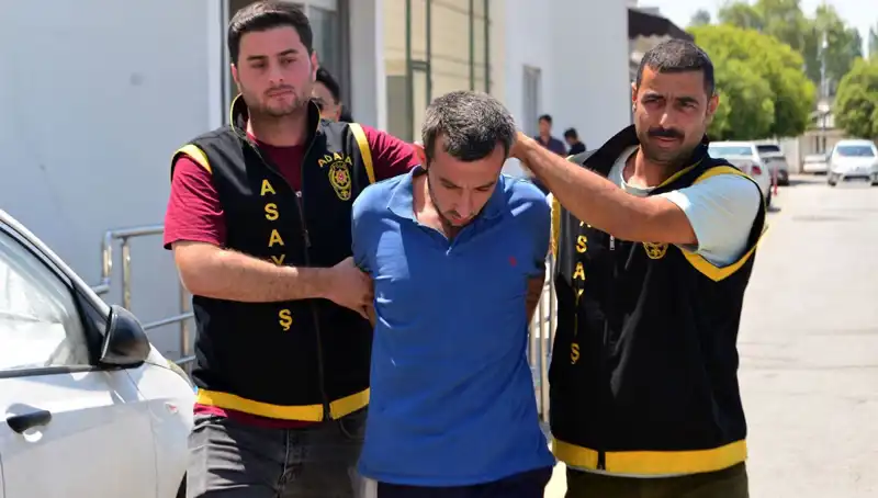 Annesini Tahta Sopayla Katleden Genç, Toplumda Şok Etkisi Yarattı