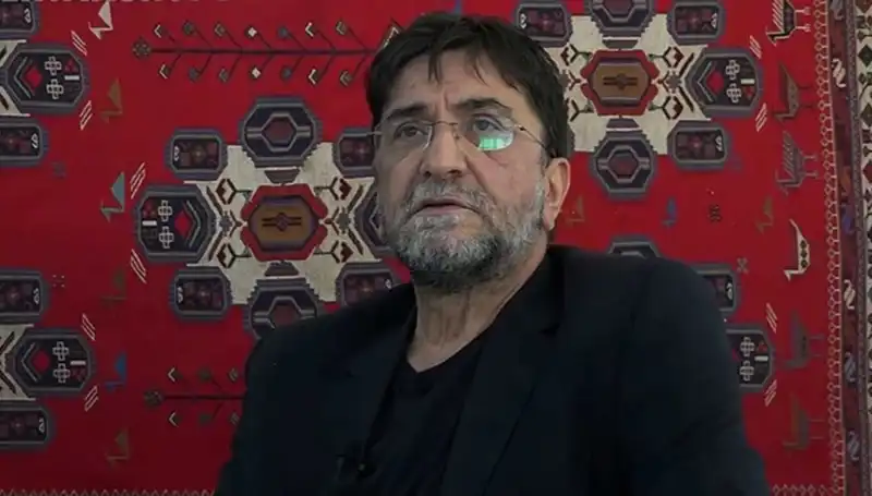 Nihat Genç Hayatını Kaybetti: Türk Medyasının Önemli İsimlerinden Biri
