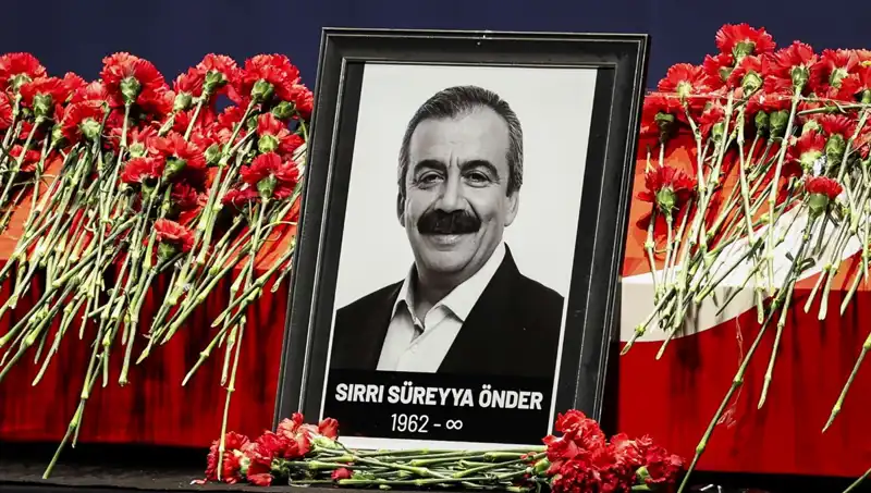 Meclis'te Sırrı Süreyya Önder İçin Duygu Dolu Anma Töreni