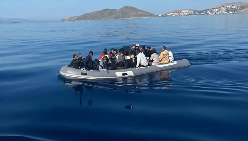 Bodrum’da Düzensiz Göçmen Operasyonu: 25 Kişi Yakalandı