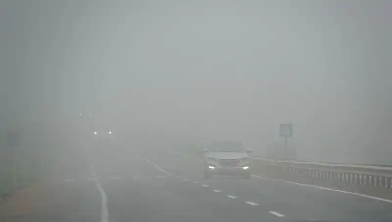 Tekirdağ’da Sis Etiği: Görüş Mesafesi Düşerken Trafikte Risk Artıyor