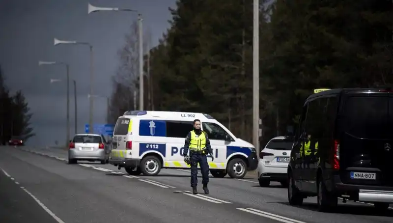 Finlandiya'da Okulda Şok Edici Bıçaklı Saldırı: 3 Öğrenci Yaralı