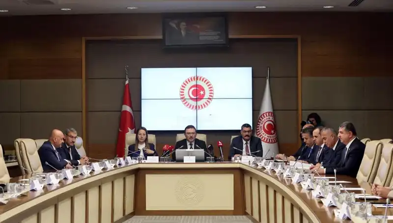 Meclis, Kartalkaya Yangın Faciasını Araştırıyor: Vali'nin Duygusal Açıklaması