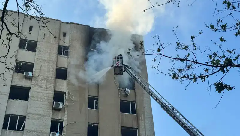 Harkov'da Rus İHA Saldırısı: 27 Yaralı, Gerilimin Tırmanmasına Neden Oldu