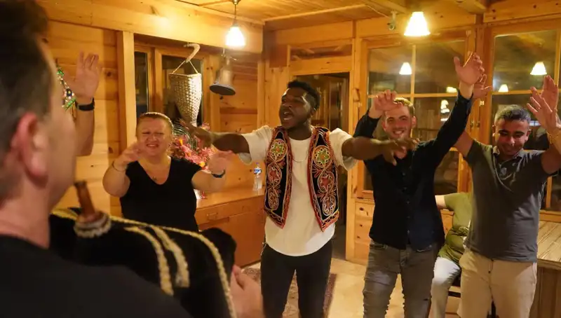 Gana’dan Rizeliliğe Uzanan Hikaye: Tıp Fakültesi Mezunu Oldu