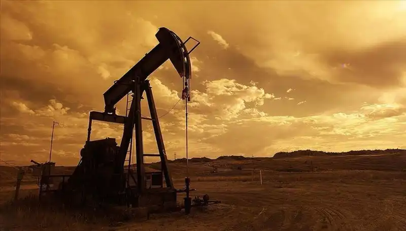 Orta Doğu'da Petrol Krizi: Fiyatlar Yükseliyor, Gelecek Korkutuyor!