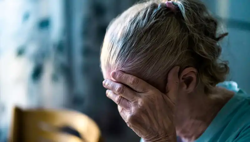 Nöroloji Uzmanı Profesör, Alzheimer'a Yol Açan Alışkanlıkları Açıkladı