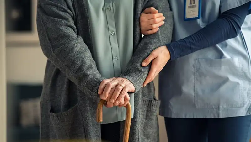 102 Yaşındaki Doktorun Uzun Yaşama Sırları: Sağlık İçin 4 Anahtar