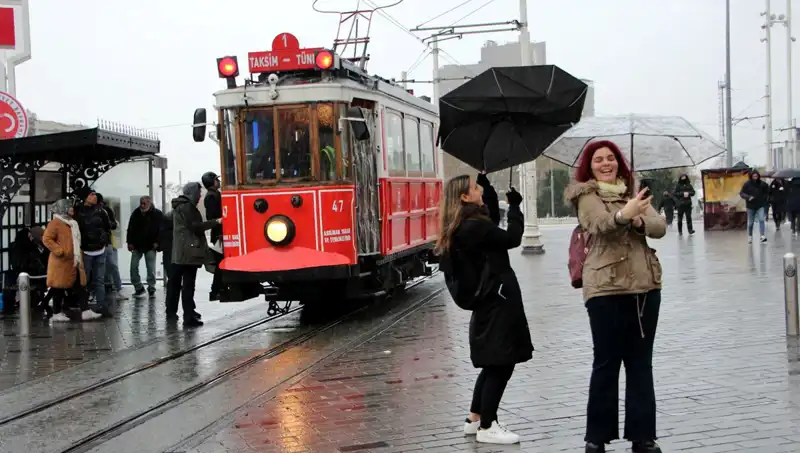 İstanbullulara Müjde: Yakında Güçlü Bir Yenilik Kapınızı Çalacak!