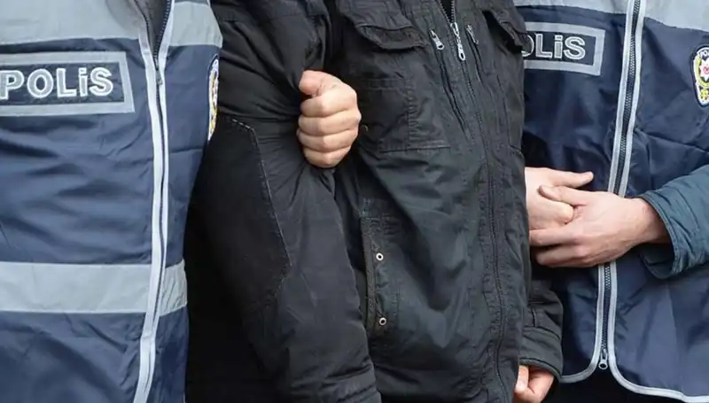 Bursa'da Kaçak Sigara Üreten Çeteye Büyük Darbe: 4 Gözaltı