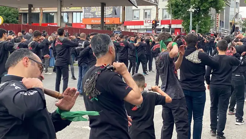 Kars'ta Kerbela Anması: Duygu Dolu Anlar ve Derin İhtiyaçlar