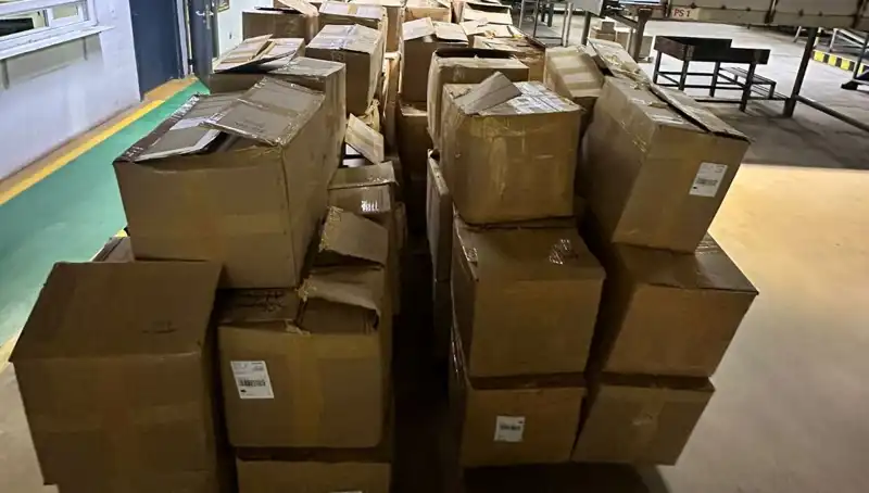 Kargo Şirketinin Deposunda Dev Tütün Operasyonu: Yüzlerce Kilo Ele Geçirildi