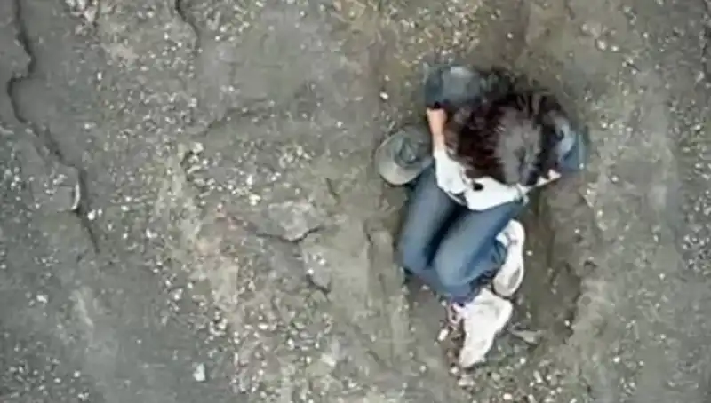 Dünyanın Gözlerini Üzerine Çeken Yanardağın İçine Düşen Turist: Korkunç Son