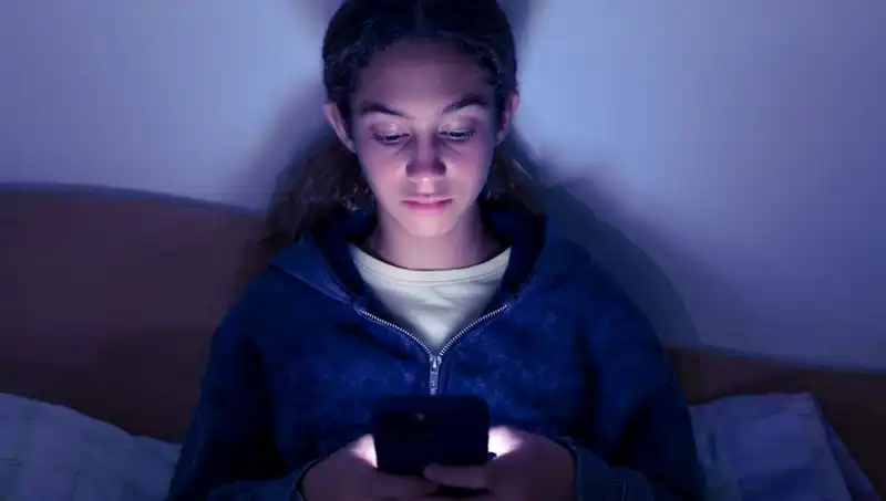 Ergenlerin Peşinden Koştuğu Tehlikeli Sosyal Medya Trendleri