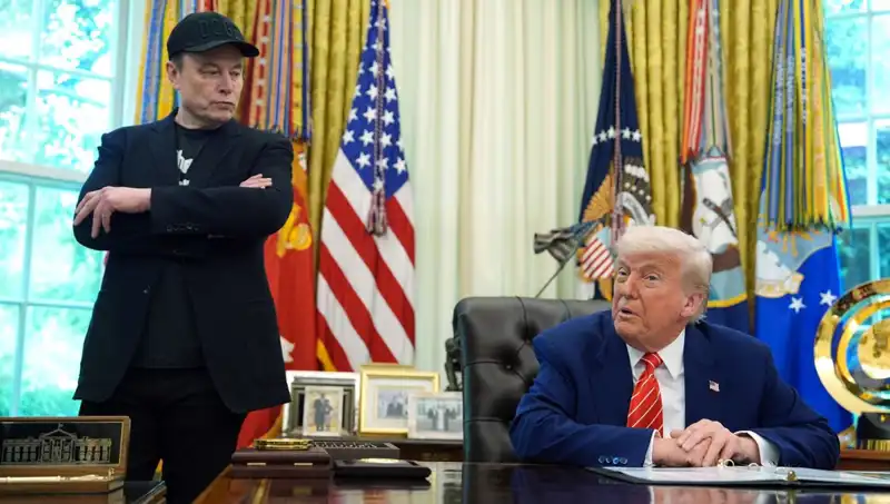 Trump’a Anket Darbesi: Cumhuriyetçi Seçmenler Musk’ın Partisini Destekliyor