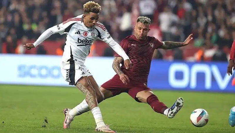 Beşiktaş, Hatayspor'u Yenerek Playoff Umutlarını Yeşertebilir Mi?
