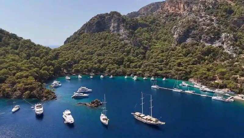 Göcek'in Koylarında Müzik Çalma Yasağı: Tatilciler Ne Yapacak?