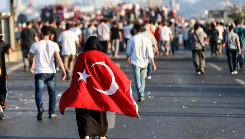 Kabine Üyelerinden 15 Temmuz'a Özel Anlamlı Mesajlar