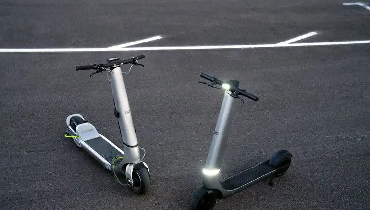 Elektrikli Scooter'da Devrim: Hız Sınırını Aşan Yeni Model Traficde Yasak!
