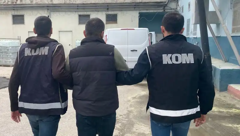 Kastamonu'da Hapis Cezasıyla Aranan Hükümlü, Polis Operasyonuyla Yakalandı
