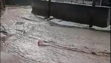 Sivas’ta Yaşanan Sağanak ve Dolu, Hayatı Felç Etti