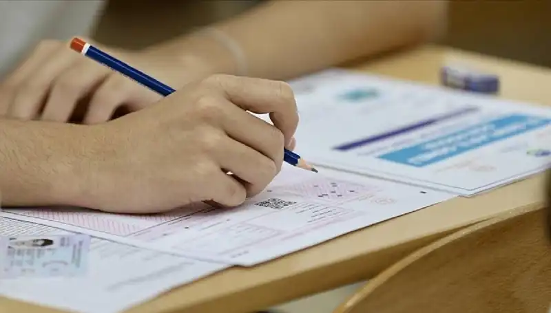 Nizip'te YKS Şampiyonu: Genç Zihinler Yarışta Zirveye Yerleşti