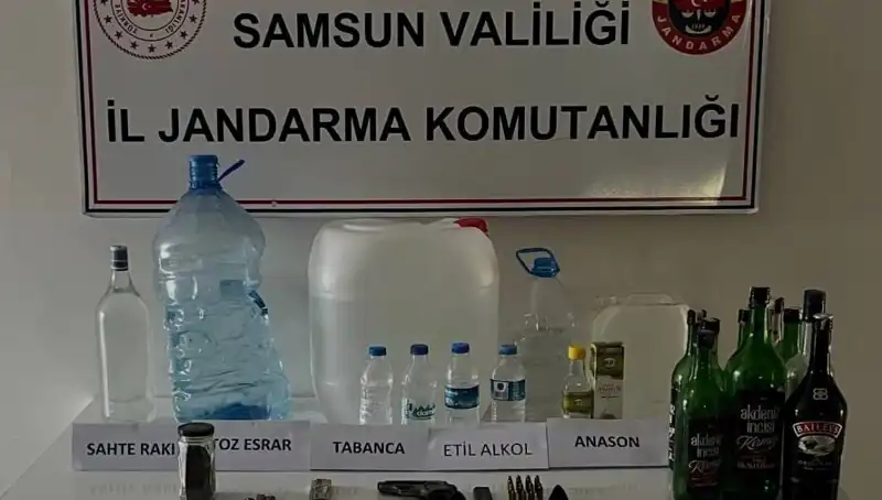Samsun'da Sahte İçki Operasyonu: Litrelerce Sahte Ürün Ele Geçirildi